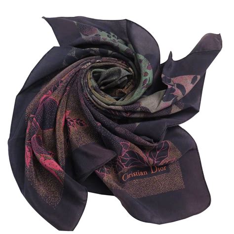 carré de soie christian dior|foulard Dior femme.